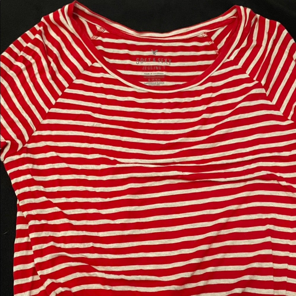 Old Navy Red and White Striped Long Sleeve Tee